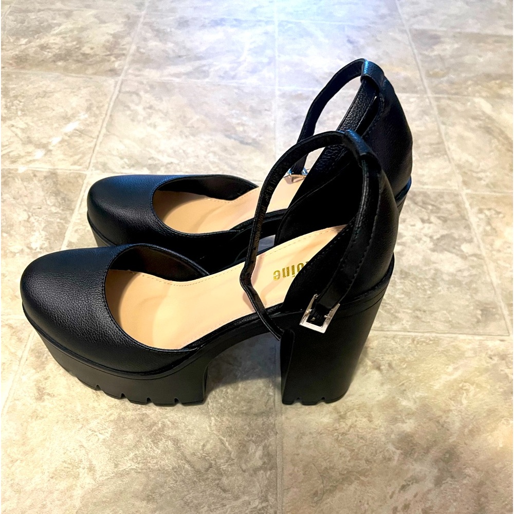 Platform heels New